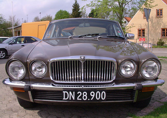 image/jaguar_xj6-75.jpg