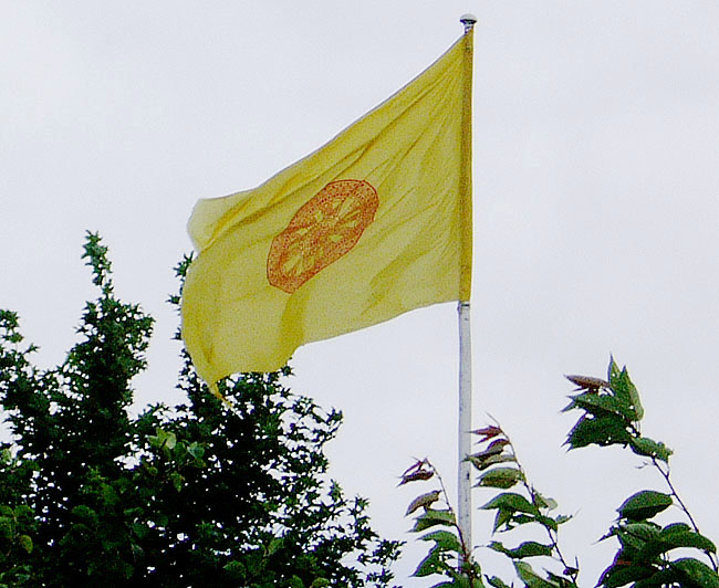 image/buddhistisk_flag-03.jpg