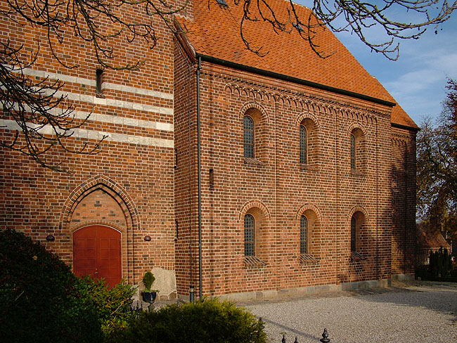 image/ledoeje_kirke-15.jpg