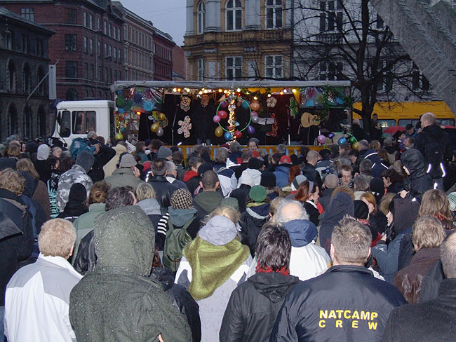 image/ungdomshuset_demo-009.jpg