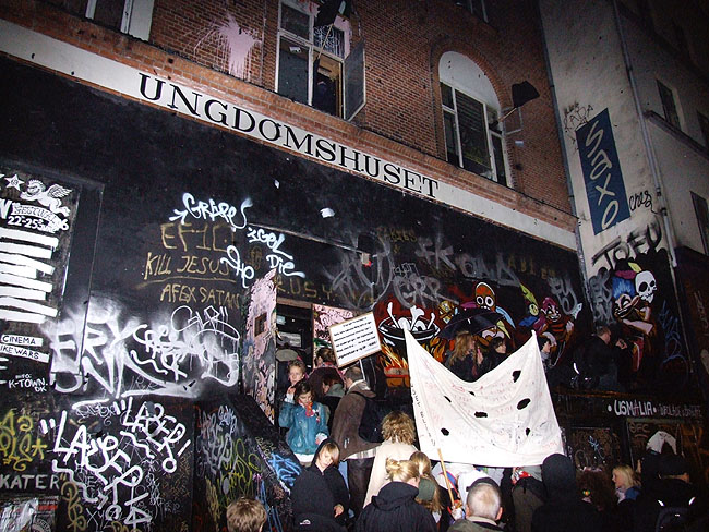 image/ungdomshuset_demo-087.jpg