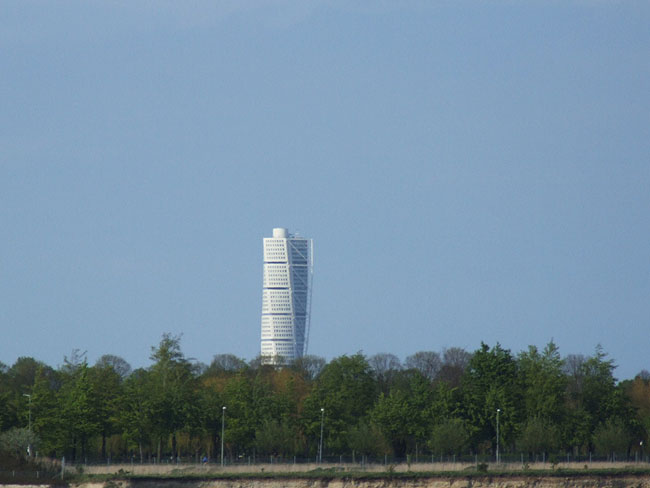 image/turning_torso-796.jpg