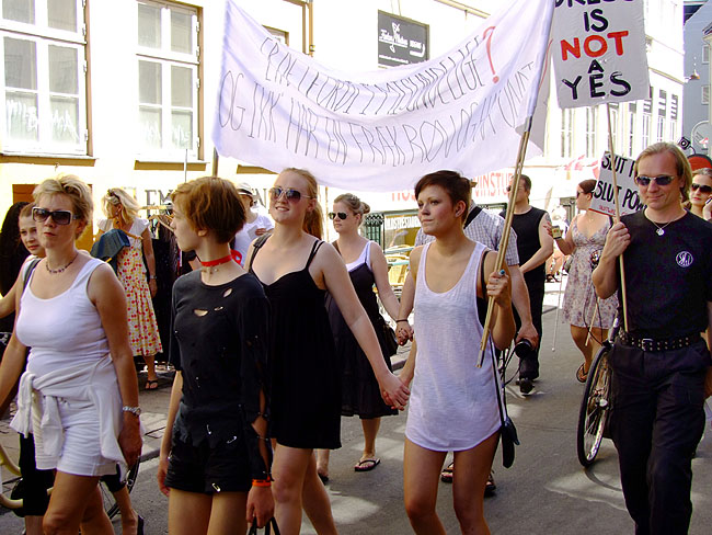 image/slutwalk_copenhagen-314.jpg