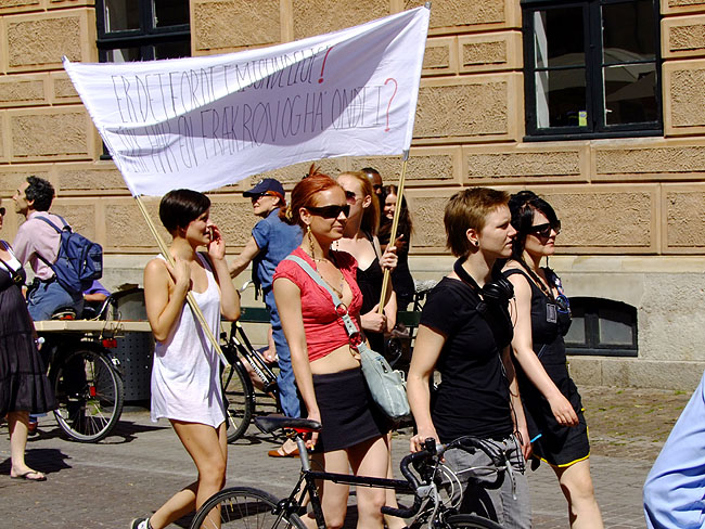 image/slutwalk_copenhagen-338.jpg