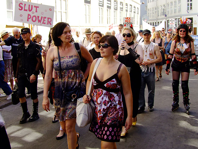 image/slutwalk_copenhagen-310.jpg