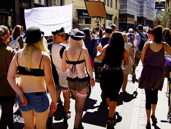 image/slutwalk_copenhagen-342.jpg