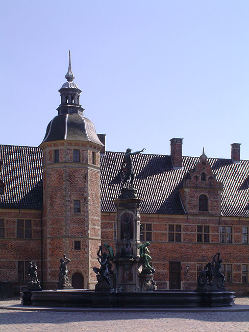 image/frederiksborg_slot-20.jpg