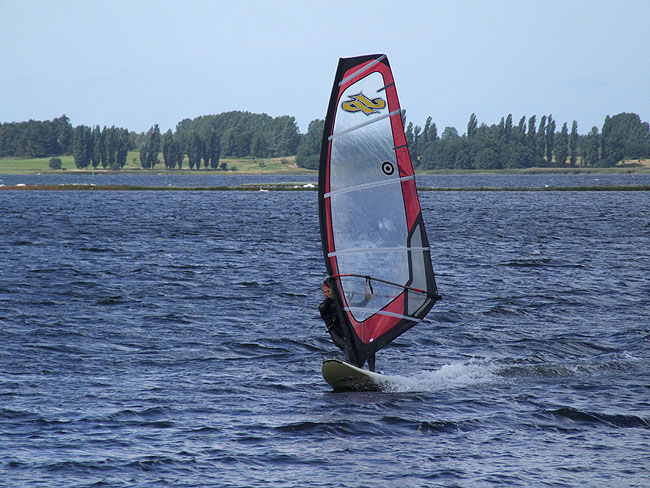 image/windsurfer-443.jpg